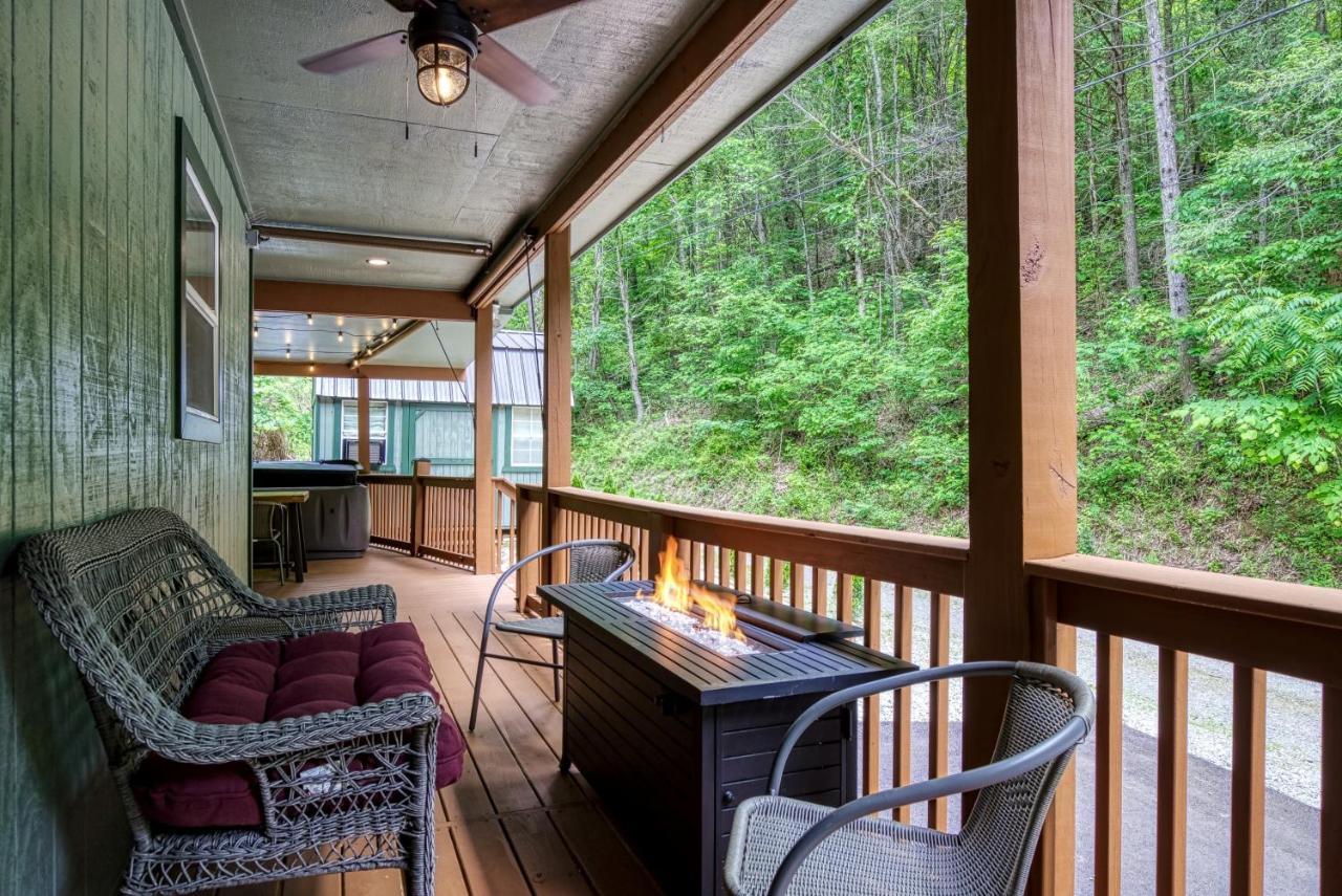 Great Location - Hot Tub - Dog Friendly Villa Sevierville Eksteriør billede