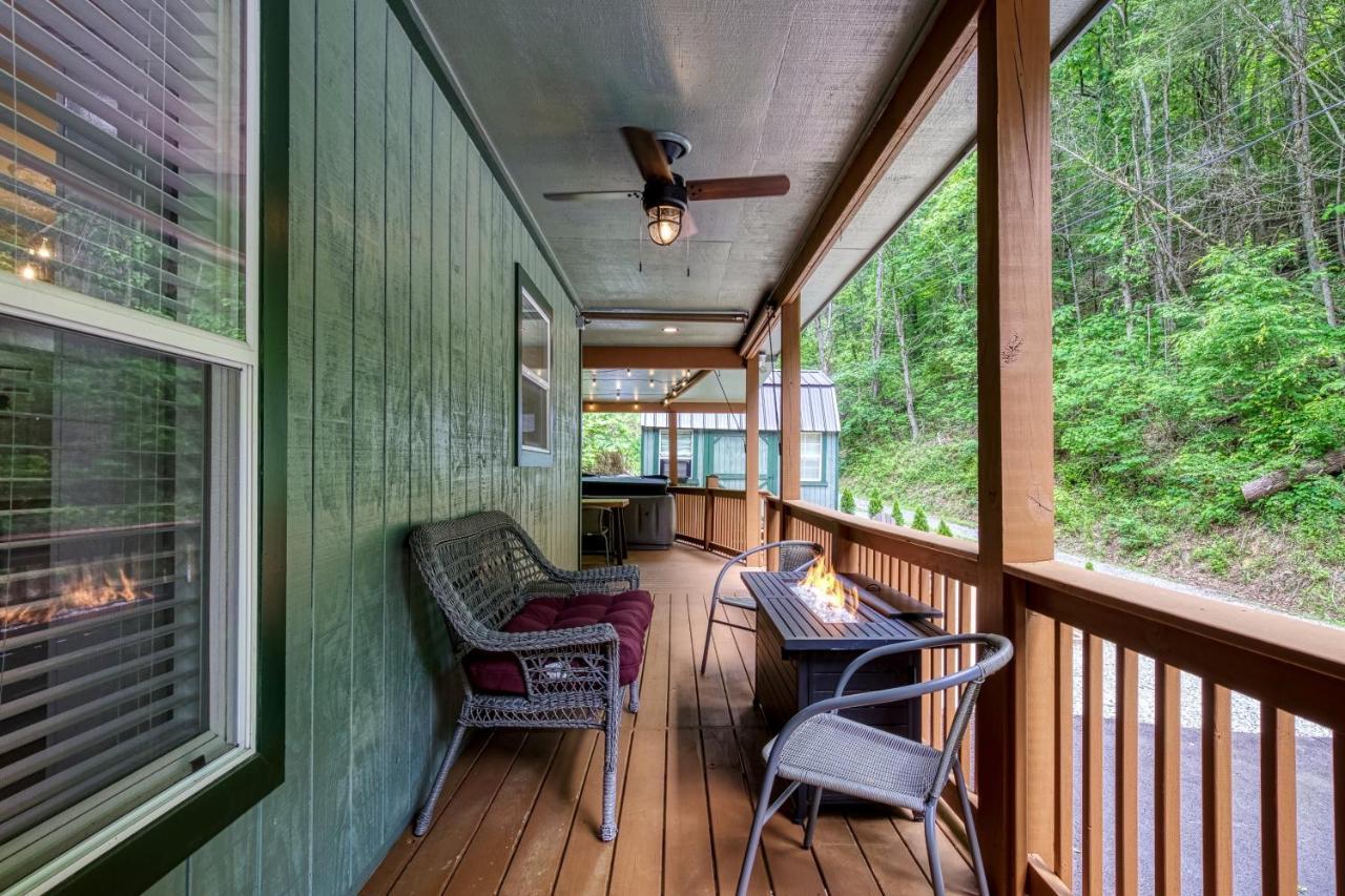 Great Location - Hot Tub - Dog Friendly Villa Sevierville Eksteriør billede